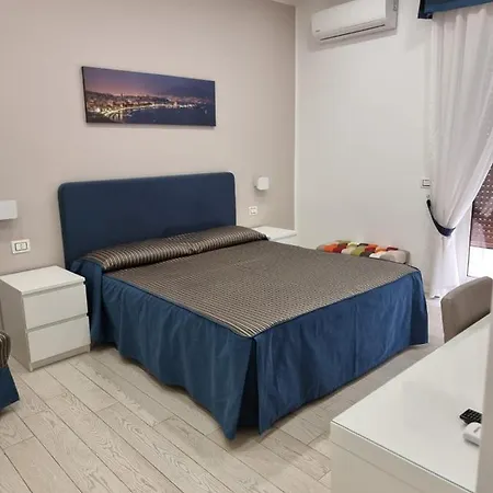 Nocleg ze śniadaniem Municipio Sea 4*
